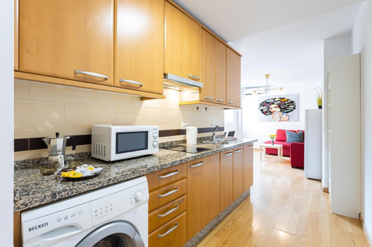 Holidays2Malaga Cruz Verde City Center With Aircon & Wifi Exterior photo